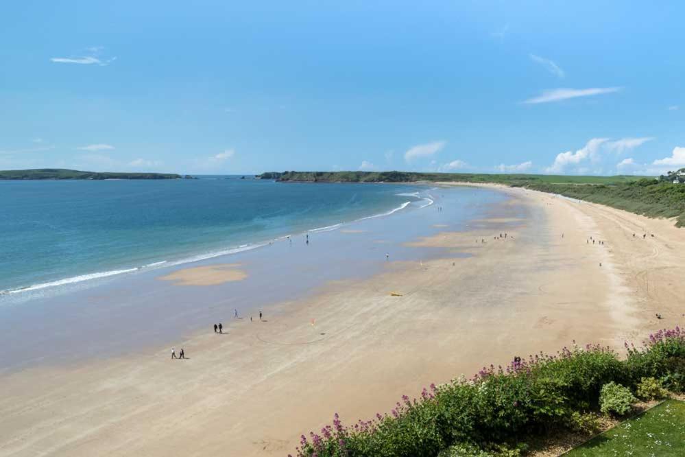Spinnaker - Self Catering Apartment, Tenby Eksteriør bilde